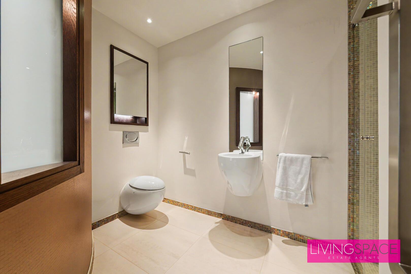 Property Image 79a0f38f-e9a4-437a-8ff6-5d82ec99fe27