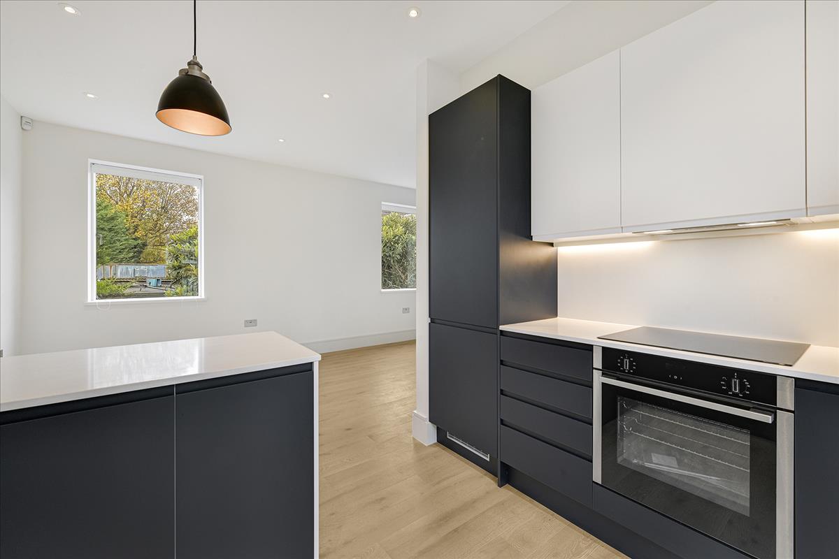 Property Image 79a430ac-6f37-4276-b8b6-994d82955389