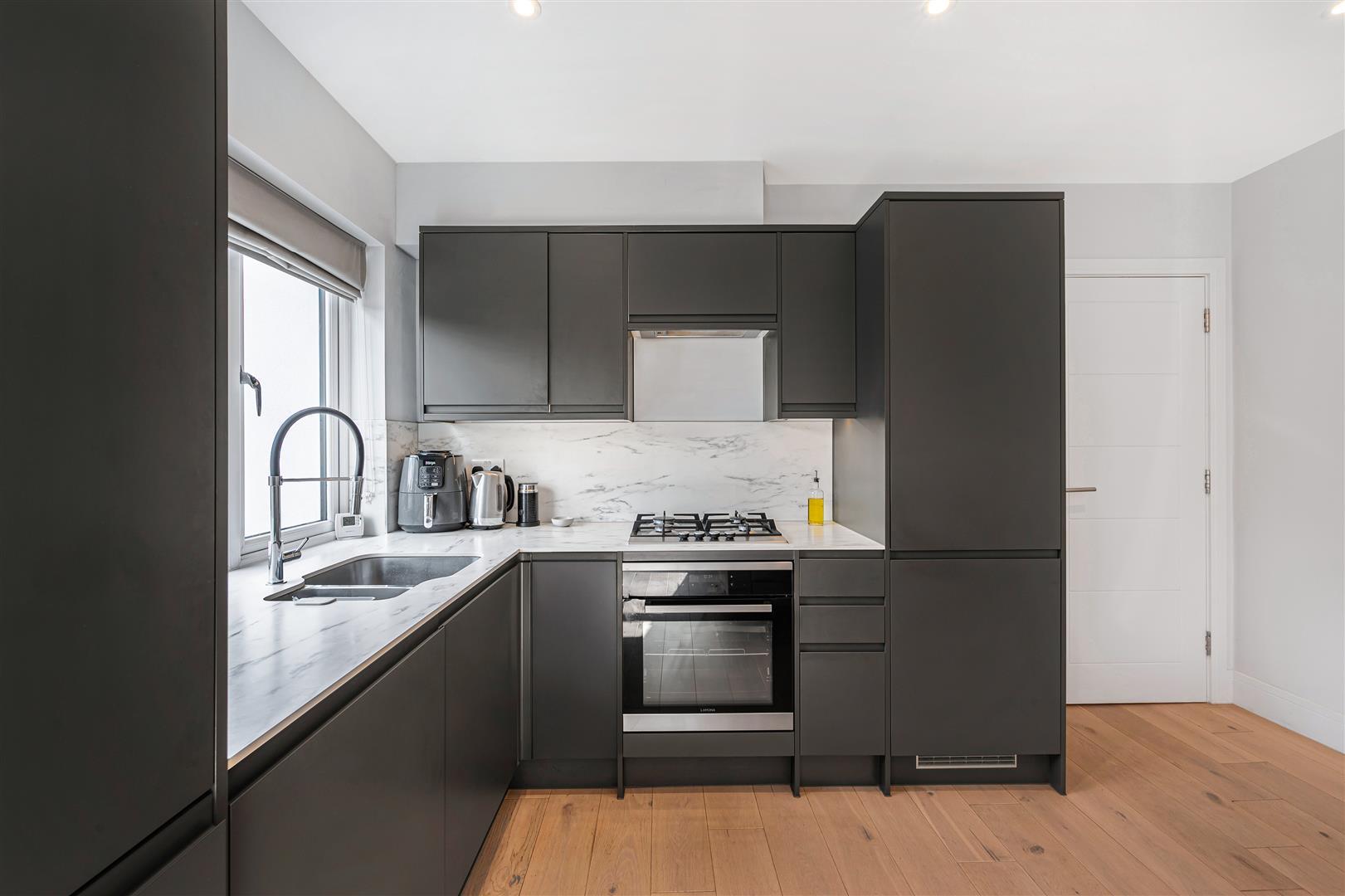 Property Image 79aa836f-3051-44e2-ac0b-6c799acc03cd