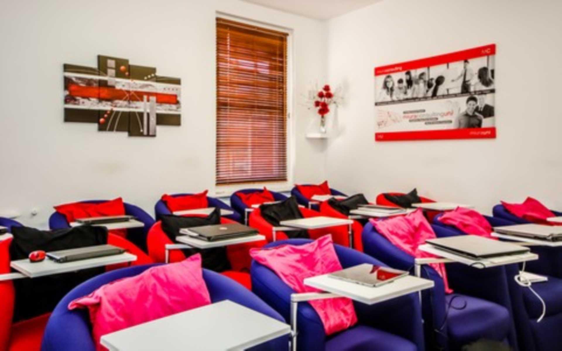 Property Image 79b0cb54-8c26-4b45-9bd8-42181dfebca0