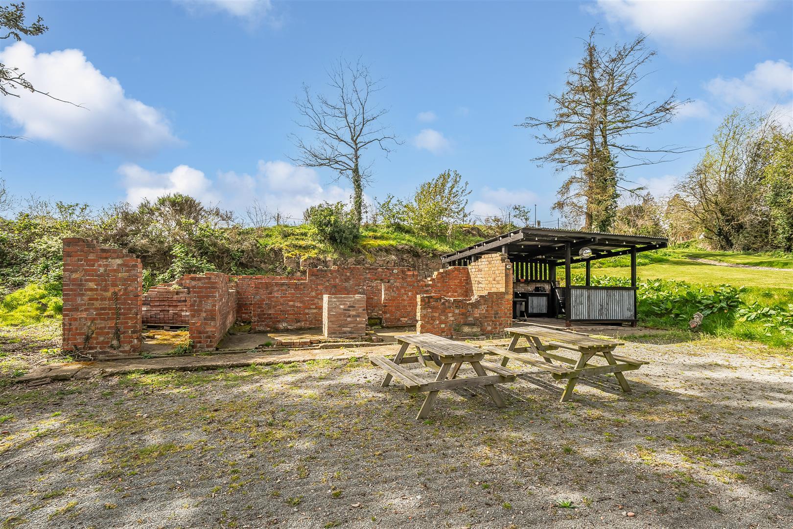 Property Image 79bdfed8-81b1-4b73-835e-7125ed0f342c