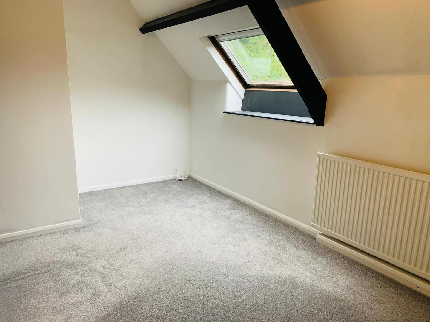 Property Image 79cfa4f9-80ff-479b-a863-2e834feadf2e