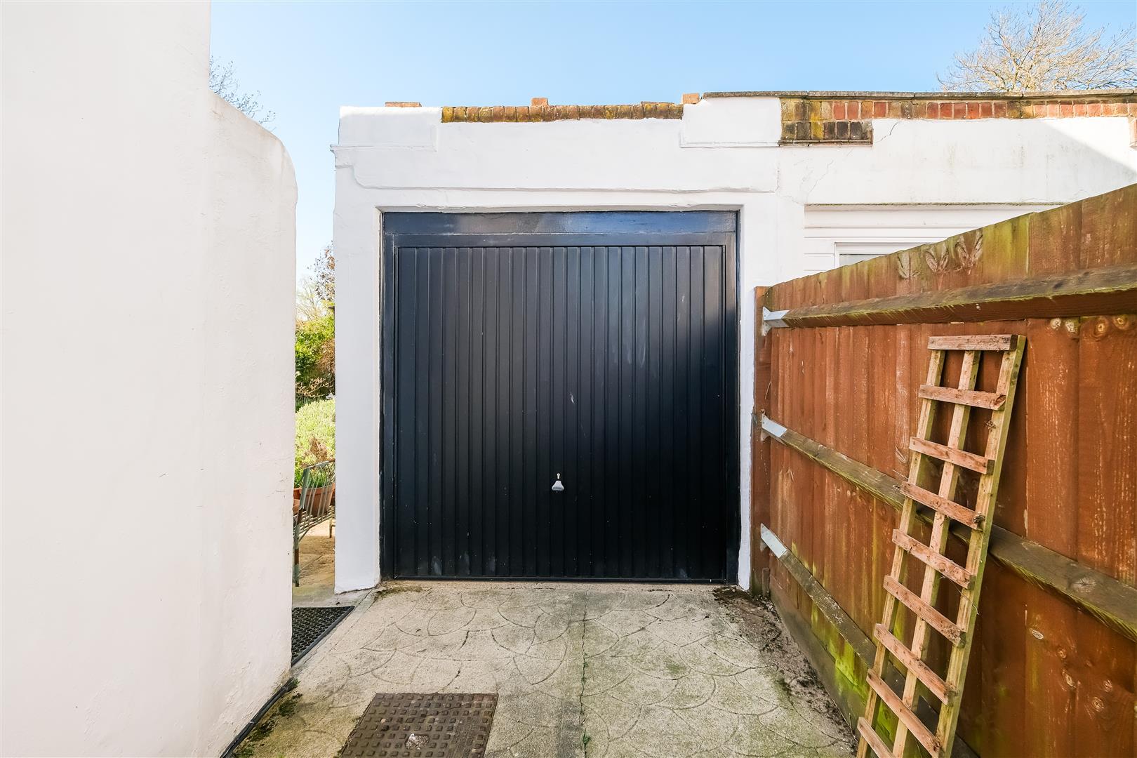 Property Image 79cfb5fe-2f72-473a-b2ee-c98c5d806684