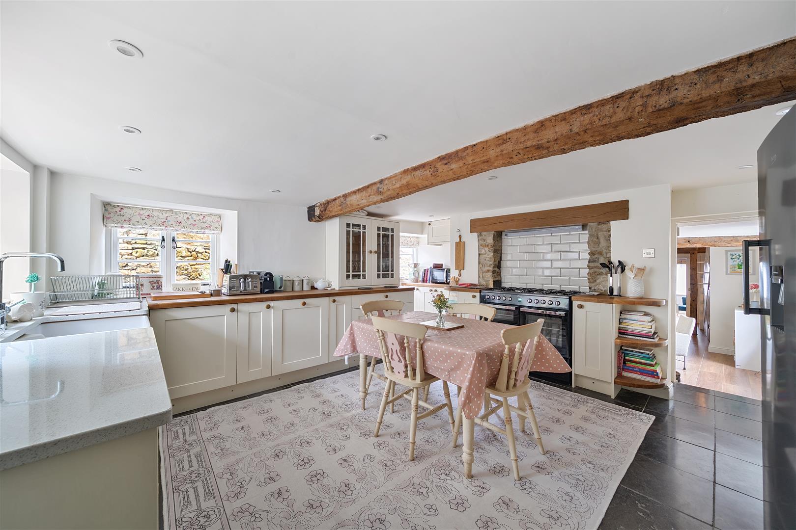 Property Image 79d0136a-df4e-4c52-9266-e3ed095c81ca