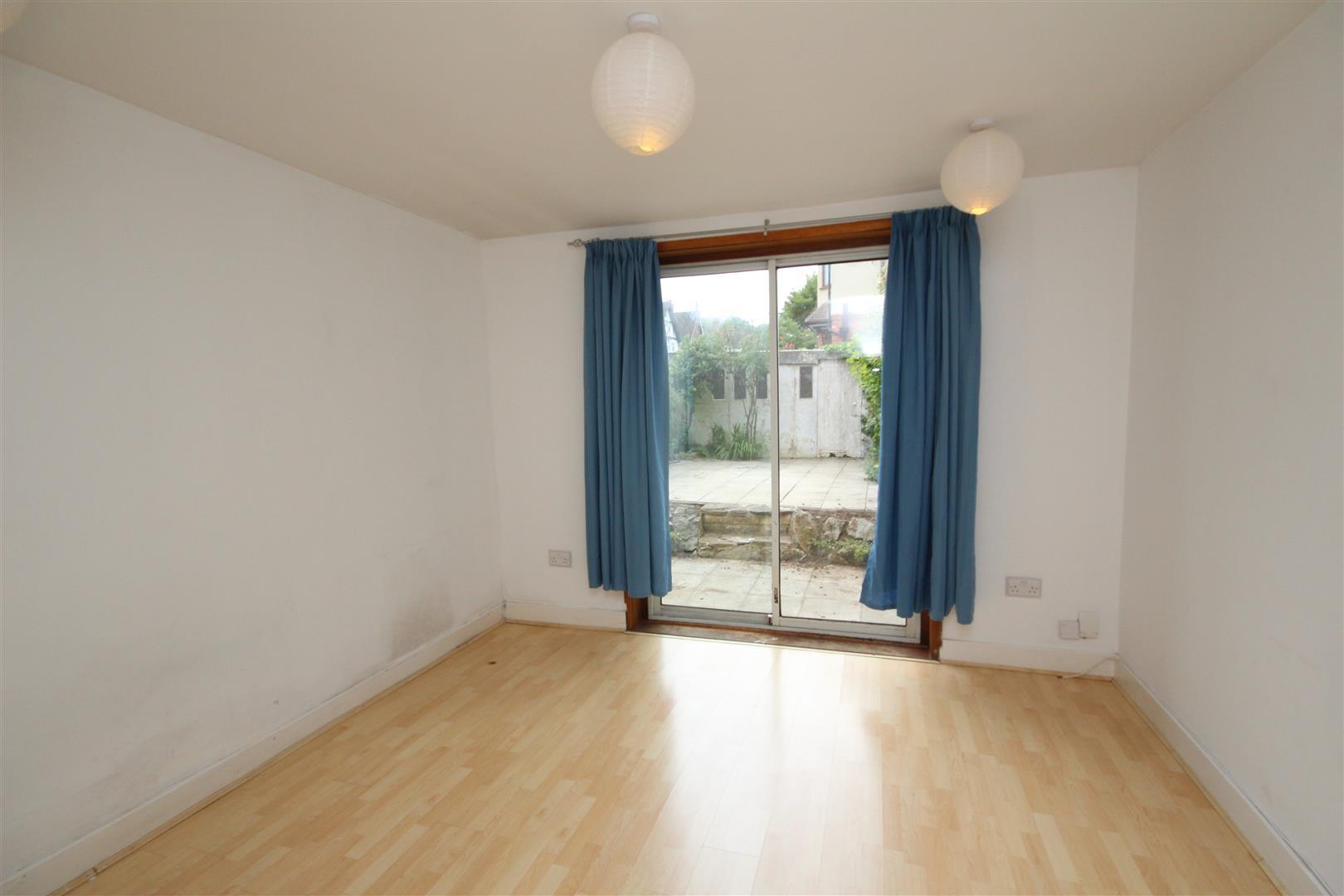 Property Image 79d069d8-5609-4bbf-b055-623af8f8ced3