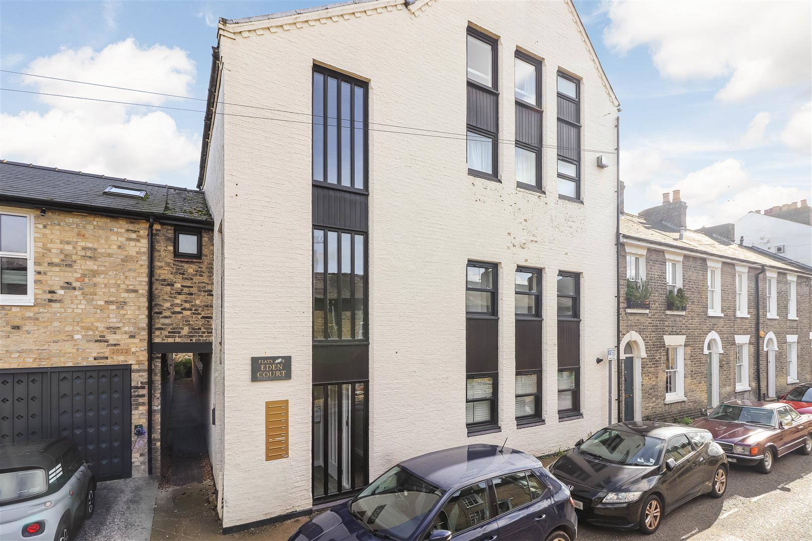 Property Image 79e84326-2e42-4660-870f-a4ddc41762f8