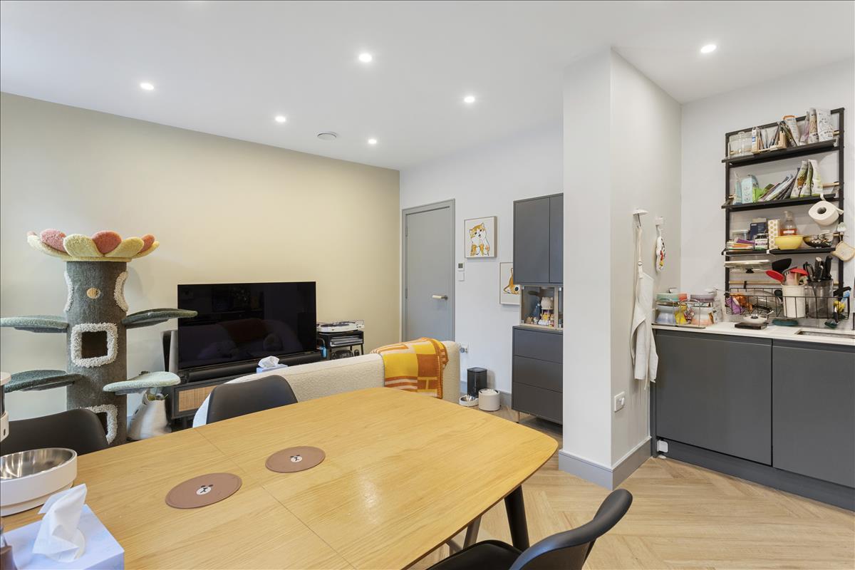 Property Image 79ebac86-4ff0-494b-8727-a8cb286859d7
