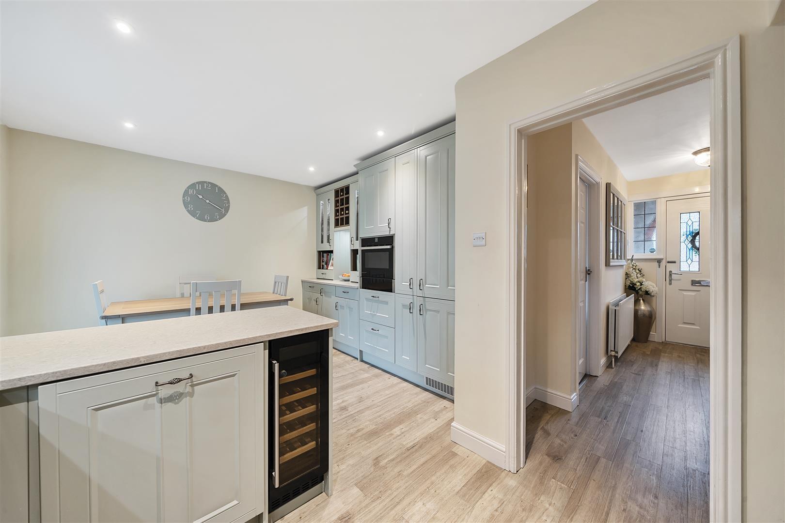 Property Image 79ef0b3c-c64d-4833-9dd0-bf0509b8d444