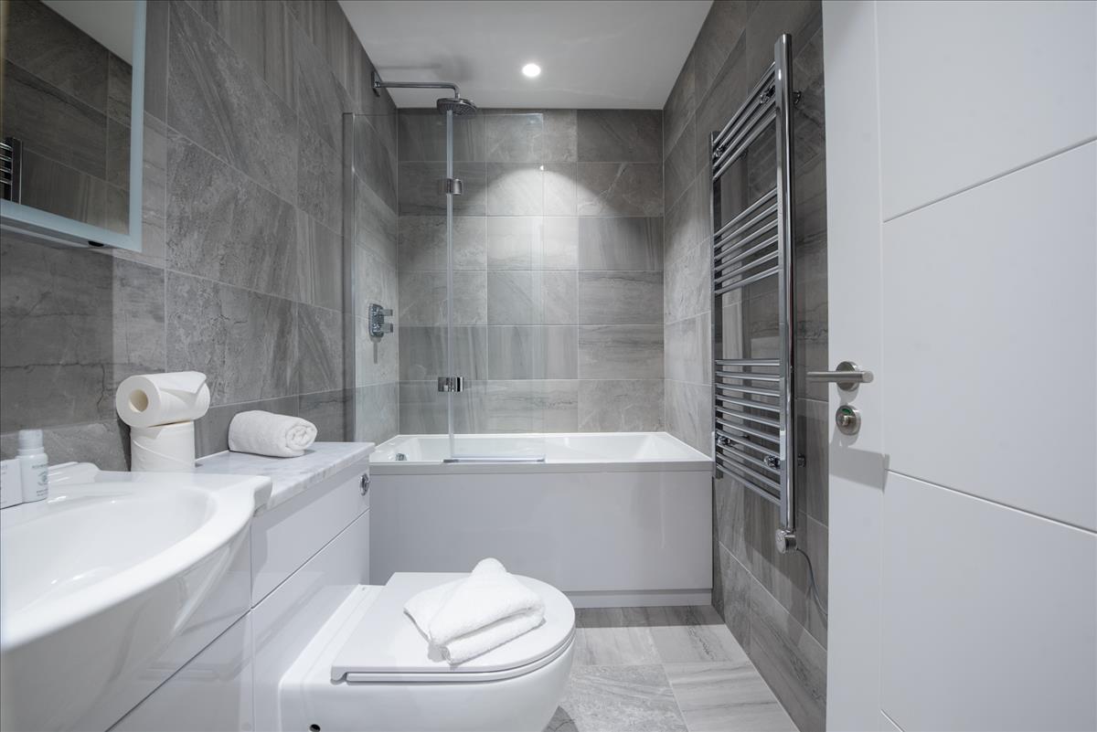 Property Image 79f08b6d-82fc-45b7-b2d8-0c5e7427f19e