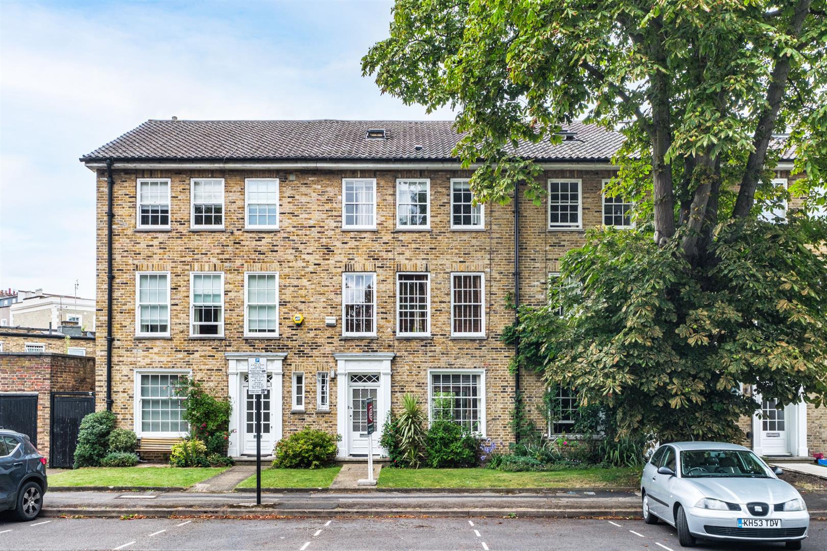 Property Image 7a09bf4a-c0d9-4368-9a1e-43d19bc977c3