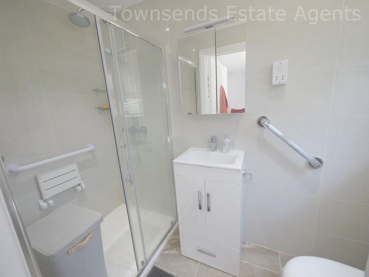 Property Image 7a241246-afbc-48d9-952f-d0fc3be7882a