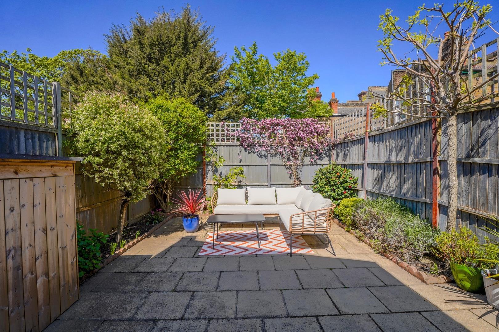 Property Image 7a2abe2f-cadf-495f-8136-6a8071f5c7da