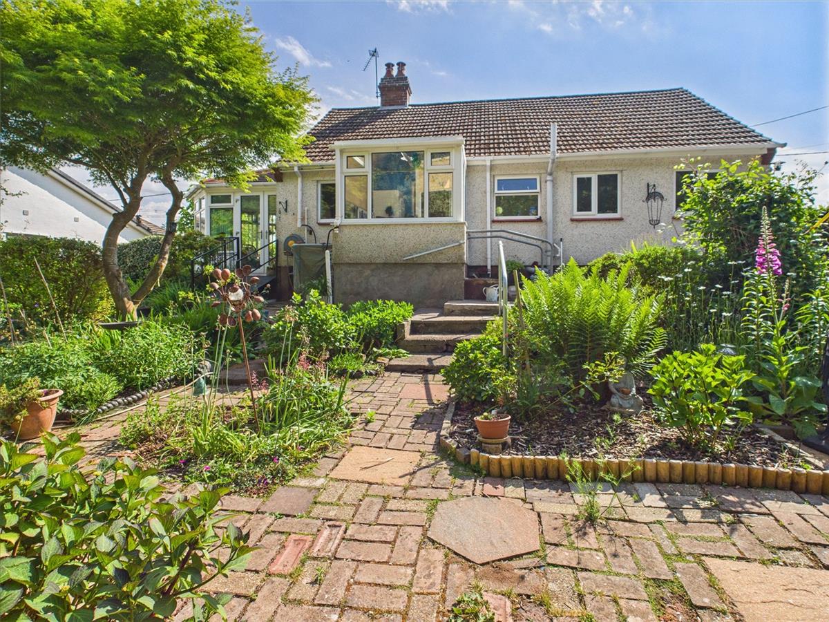 Property Image 7a389275-09de-45e1-a28c-ebcbc1b15b8c