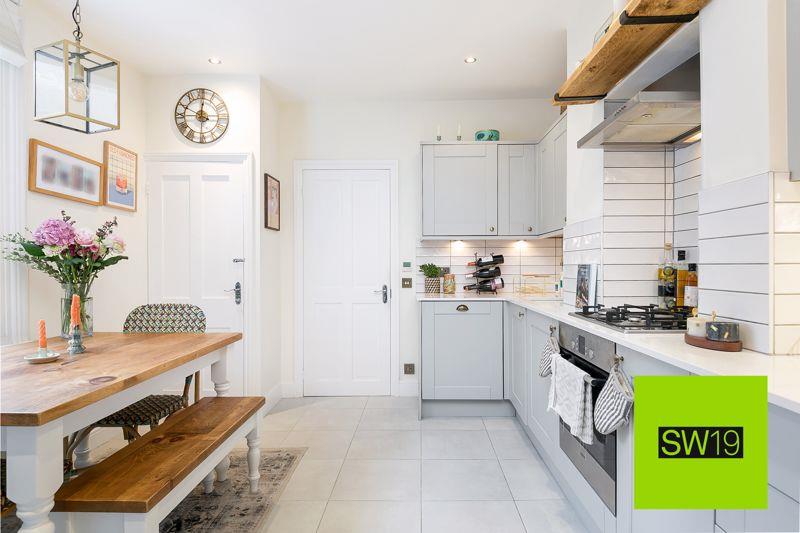 Property Image 7a38a8ab-5f73-4aea-94af-341f18194c4b