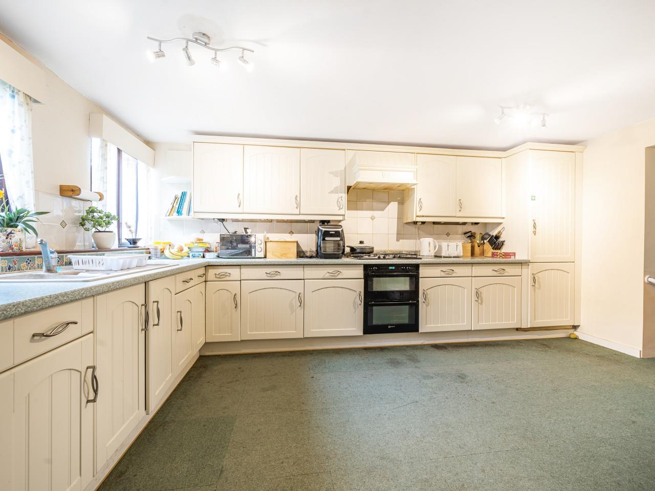 Property Image 7a3b7a7d-2b93-4e3e-abc7-be25c3f64b3b