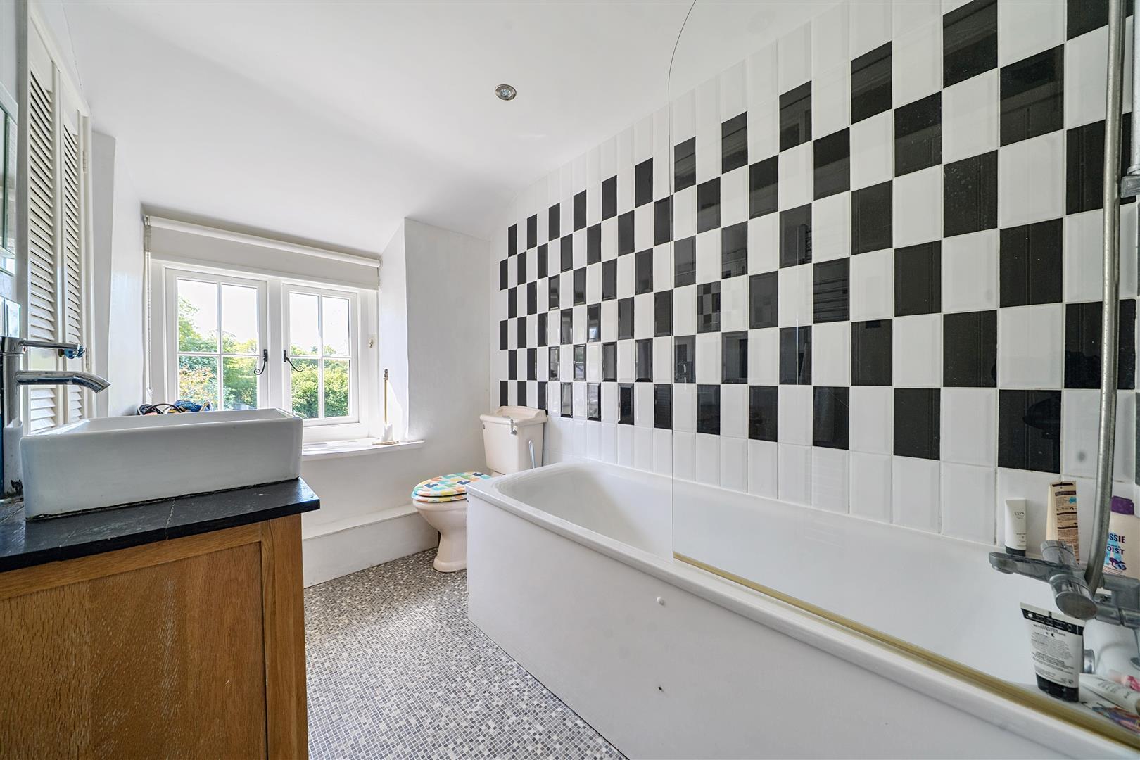 Property Image 7a450dd5-9e90-42bb-8dda-a10d0975178e