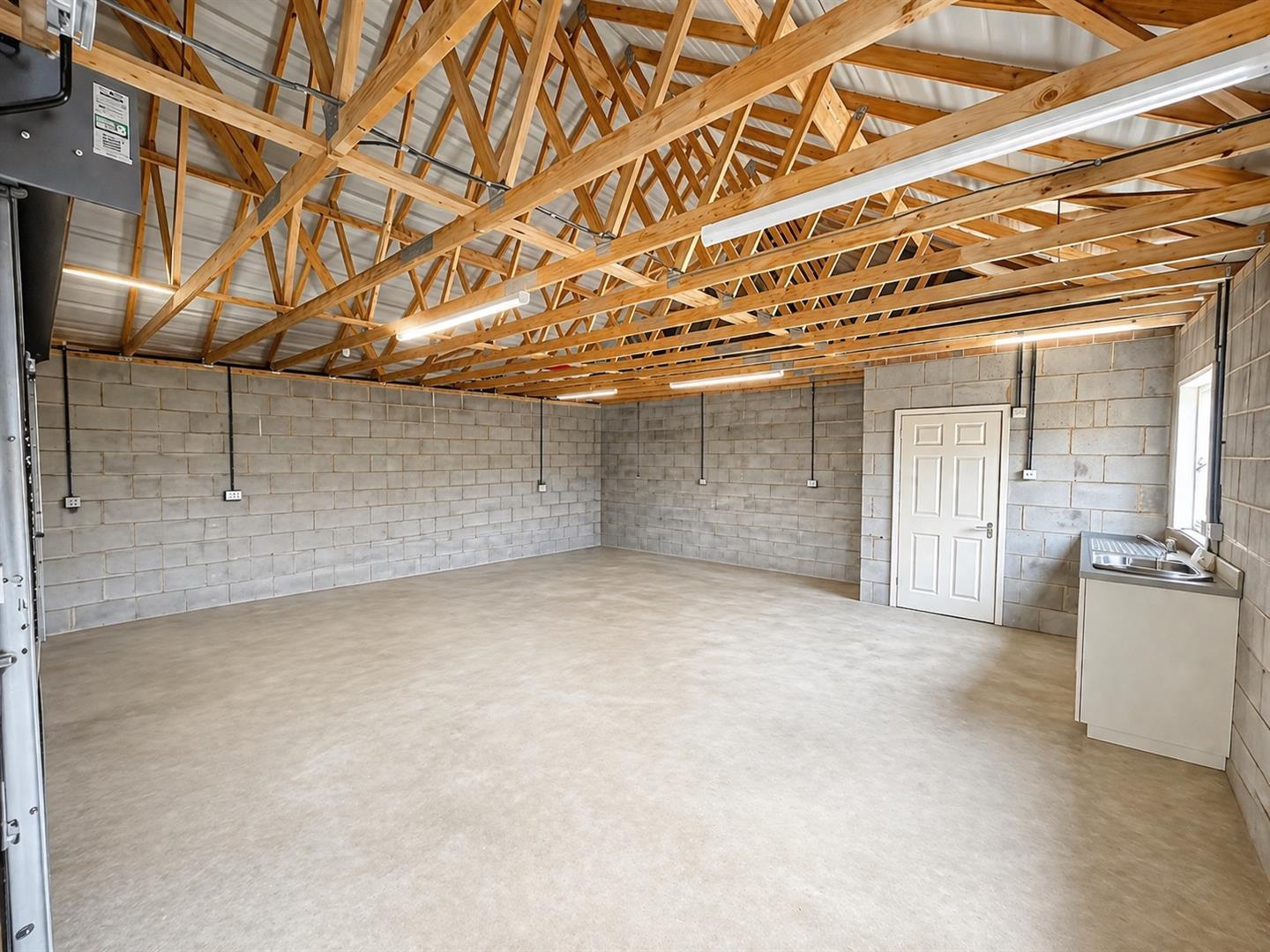 Property Image 7a56138f-e296-47a4-a28f-80f7a4c7fc68
