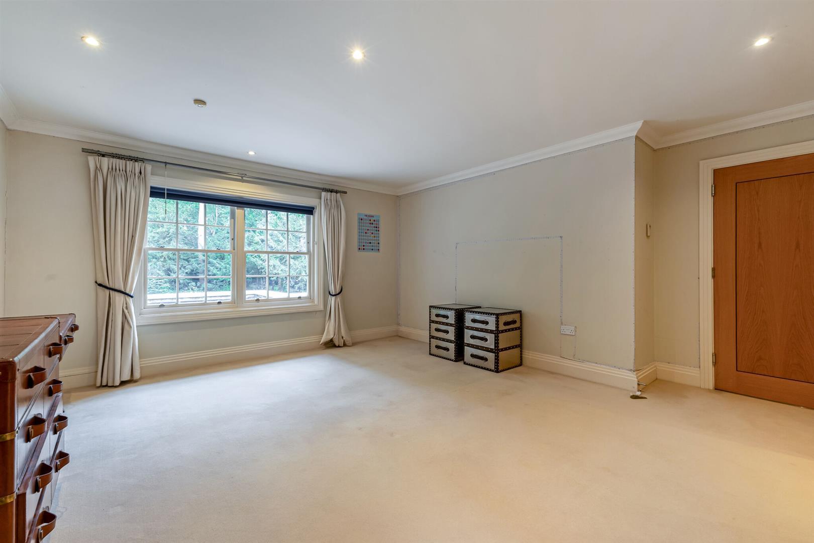 Property Image 7a609557-b15f-4ef0-9ac9-84b2a69f3bde