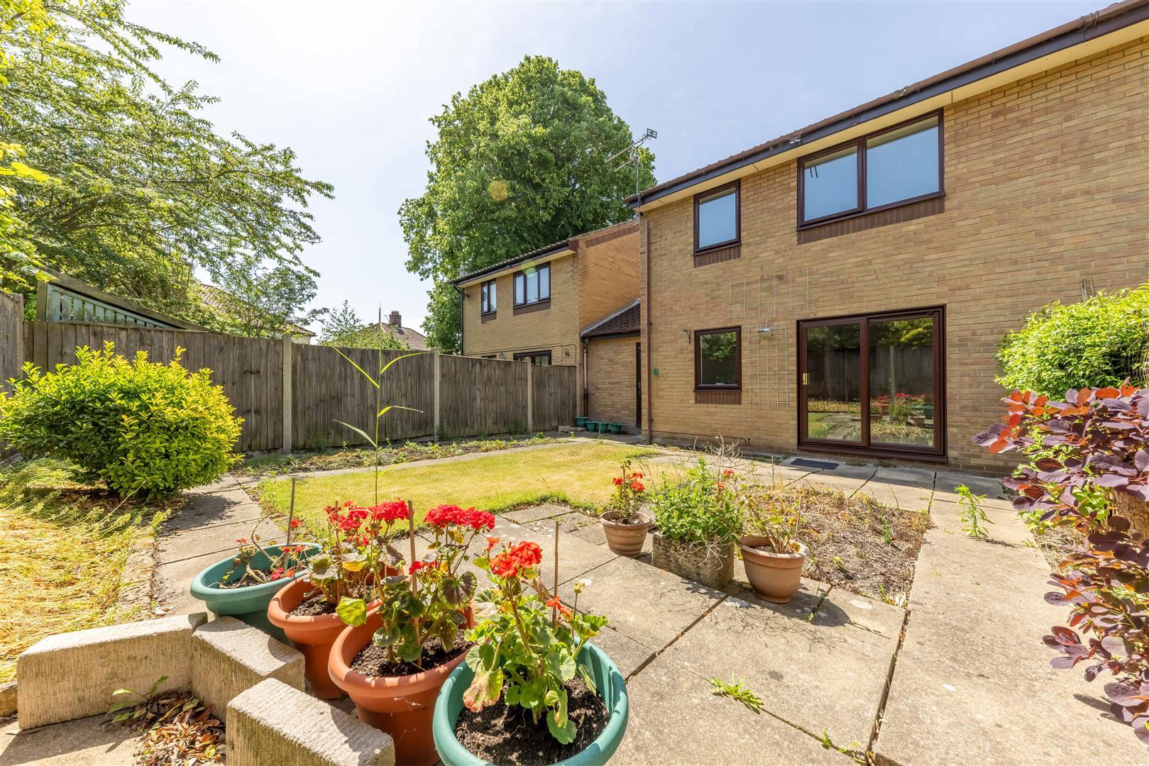 Property Image 7a647903-e234-4123-b78e-007e4c9762cc