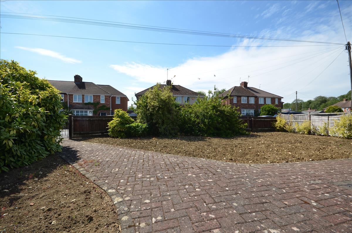 Property Image 7a6c6460-e883-4ff3-8061-101f602cdb94