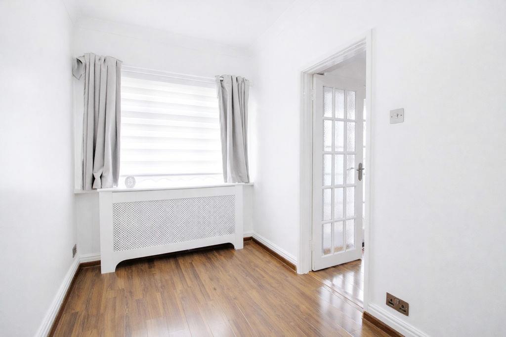 Property Image 7a7a49fe-c925-41df-8bfe-4a51bdc2461f