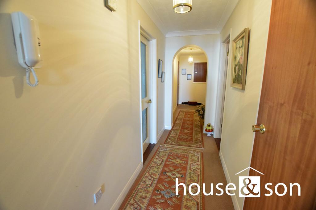 Property Image 7a7e8fb8-3e6d-426d-a435-8b6c35f68c5e