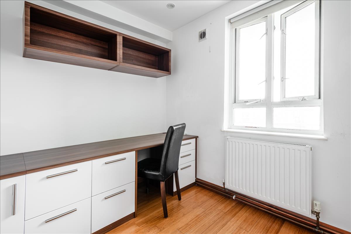 Property Image 7a83f4b8-0c36-431a-ba1b-8308618efa4c