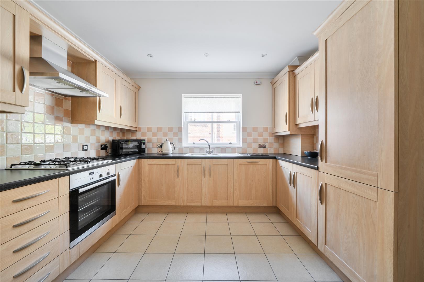 Property Image 7a847666-12d0-40cd-9c42-d735e7a03273