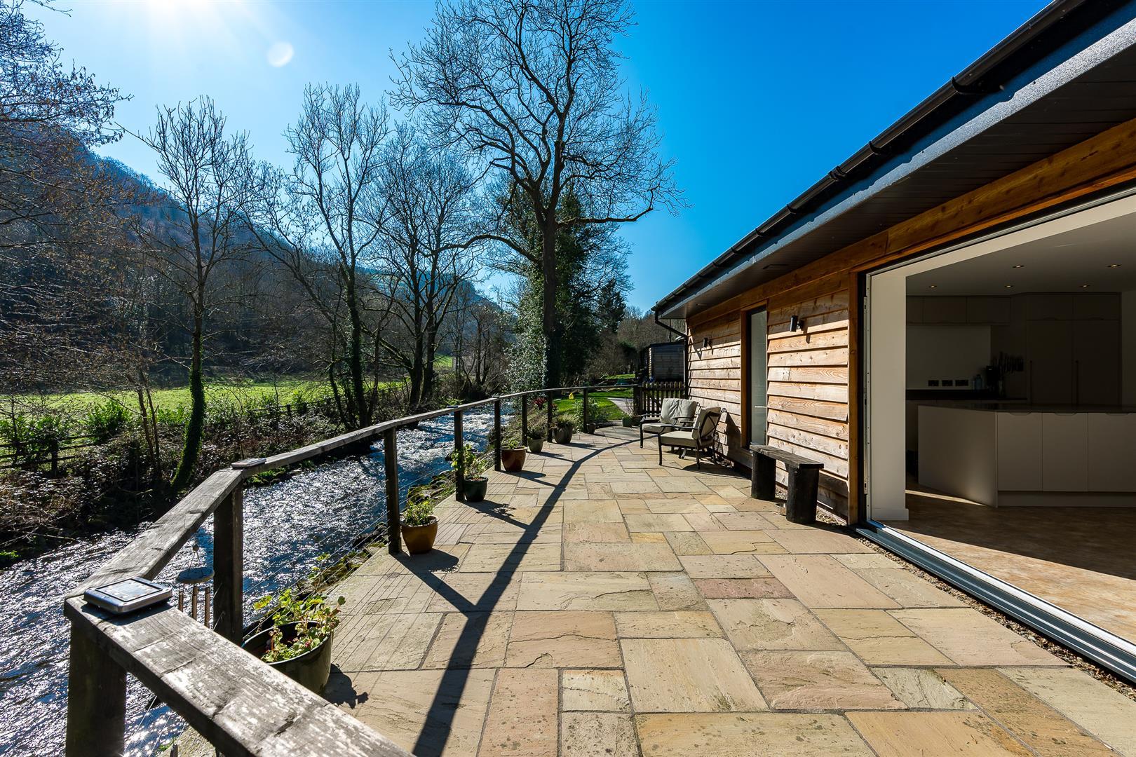 Property Image 7a869f2e-14ec-408a-918a-3307bb812abb