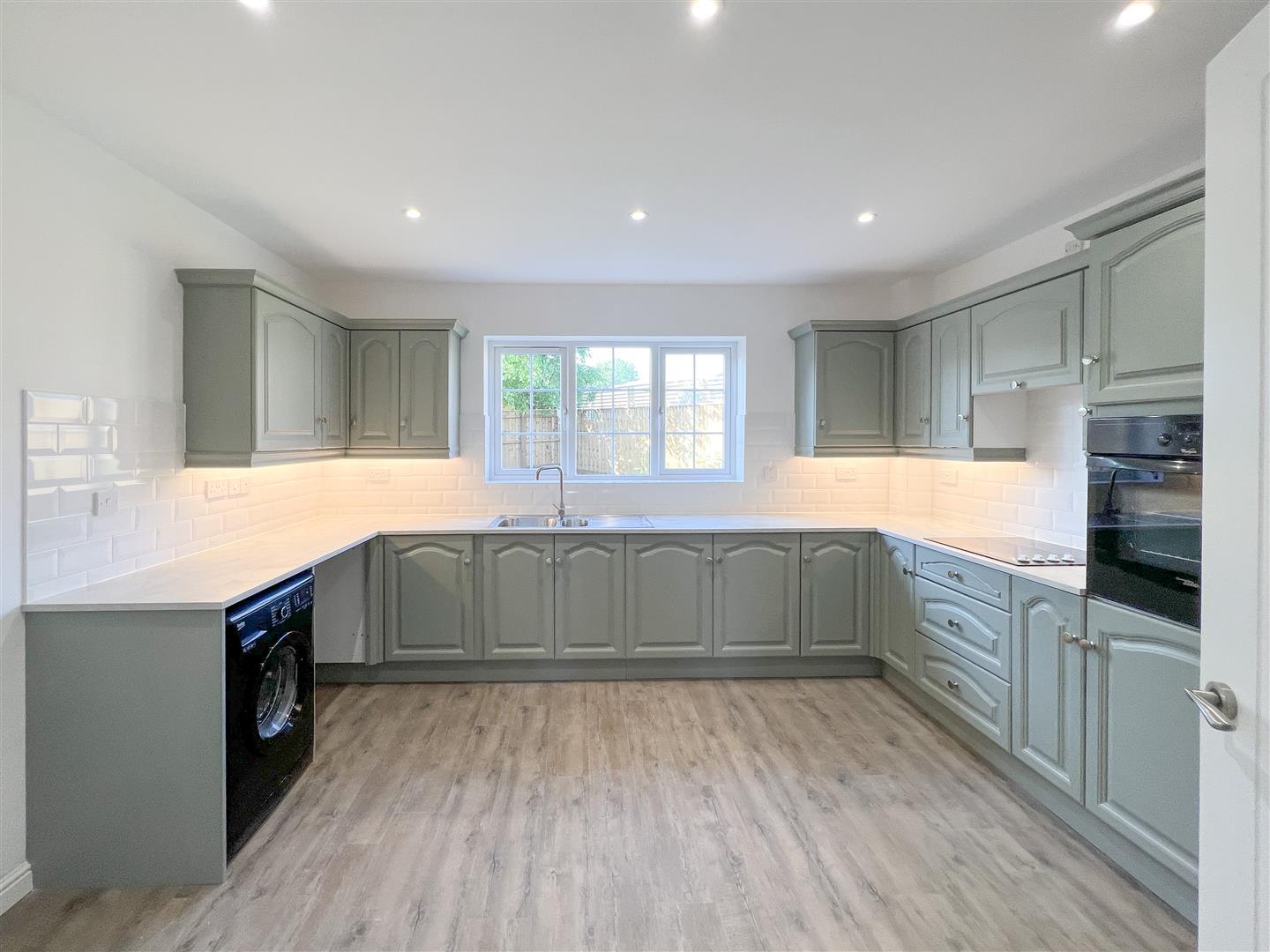 Property Image 7a8dd3ea-b66a-4306-85dd-1669da719637