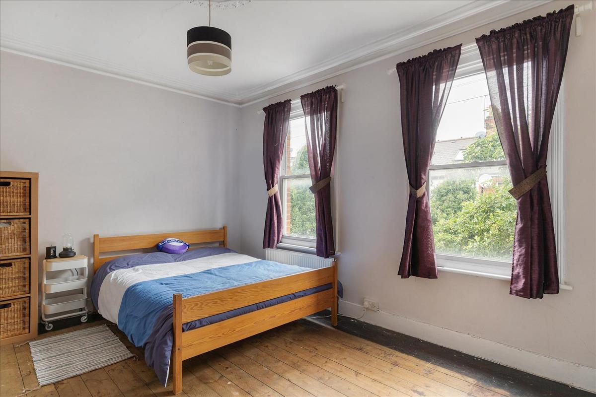Property Image 7aa2fe3a-cf3a-4582-abc1-084abf93595e