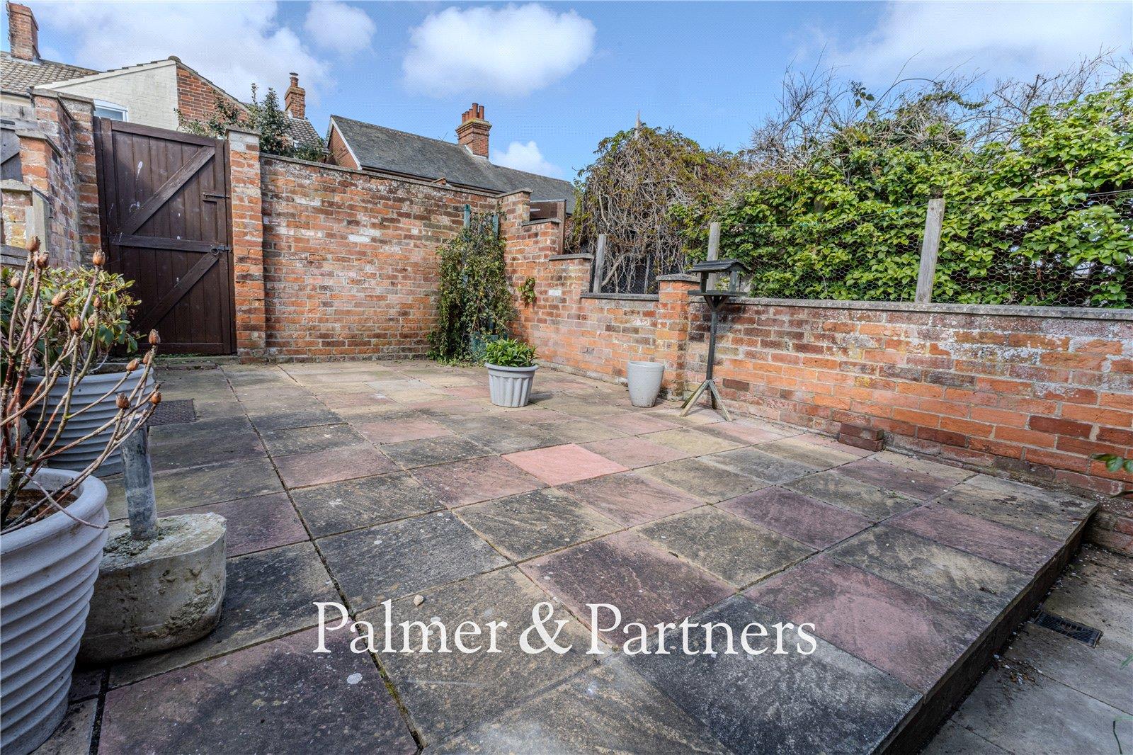 Property Image 7aa726cf-8829-42fc-8c7a-636aa2c6383f