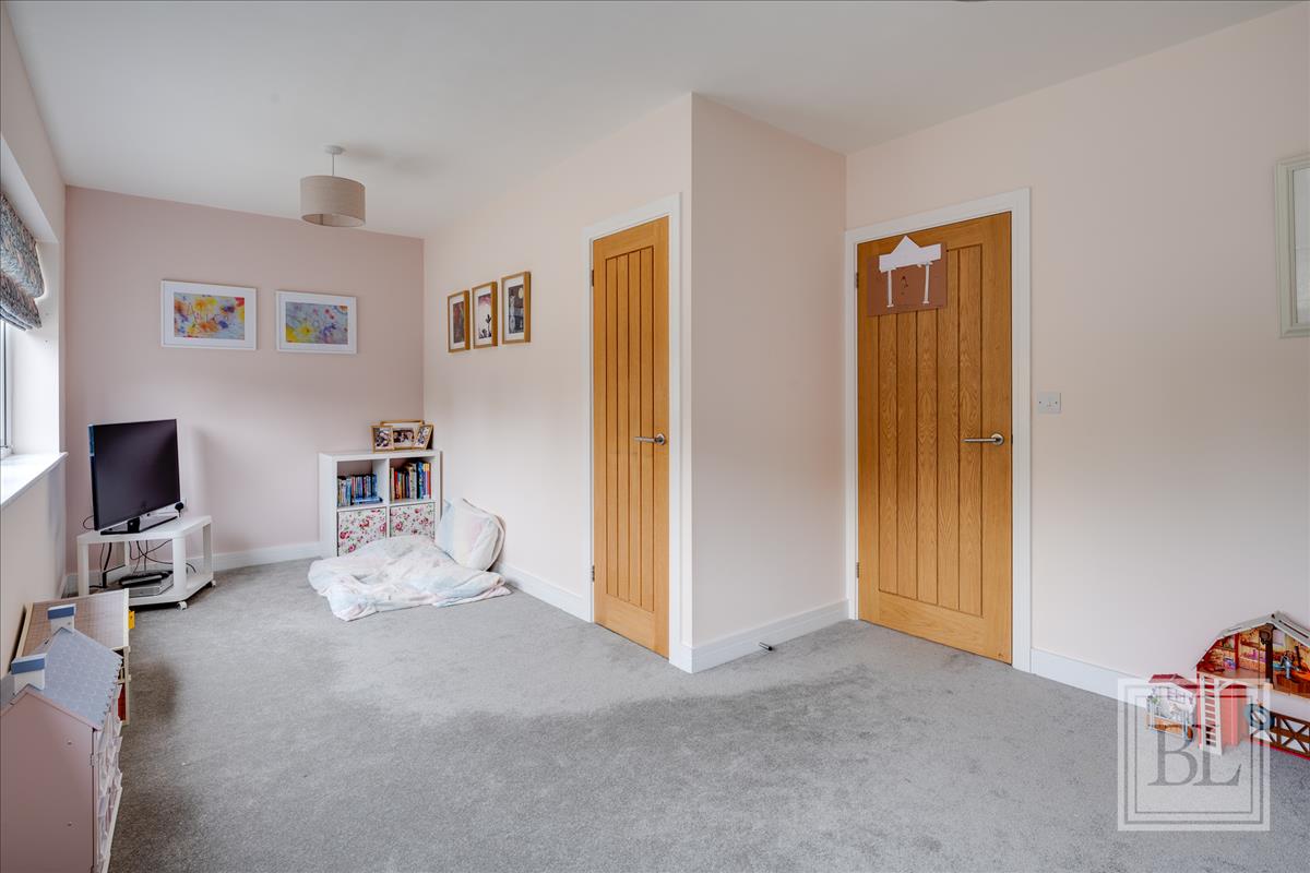Property Image 7ab1036a-41f6-4f25-b35b-7438778b6df2
