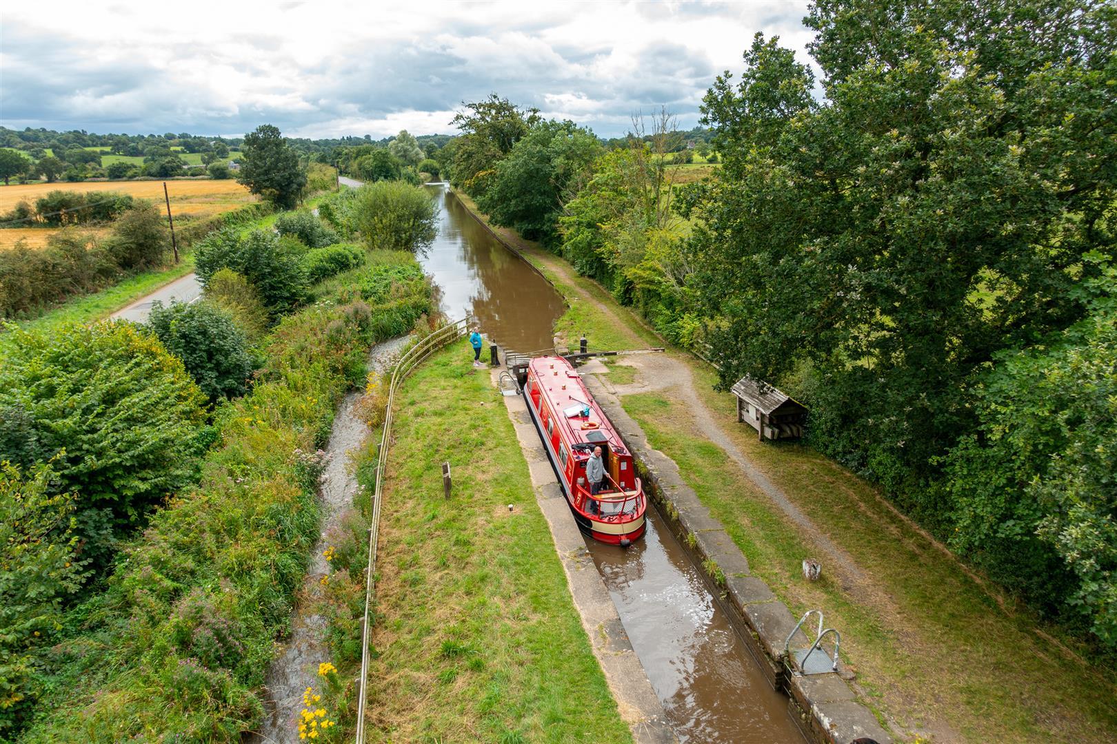 Property Image 7ac86c27-ce18-495b-8f90-95945bb5eda0