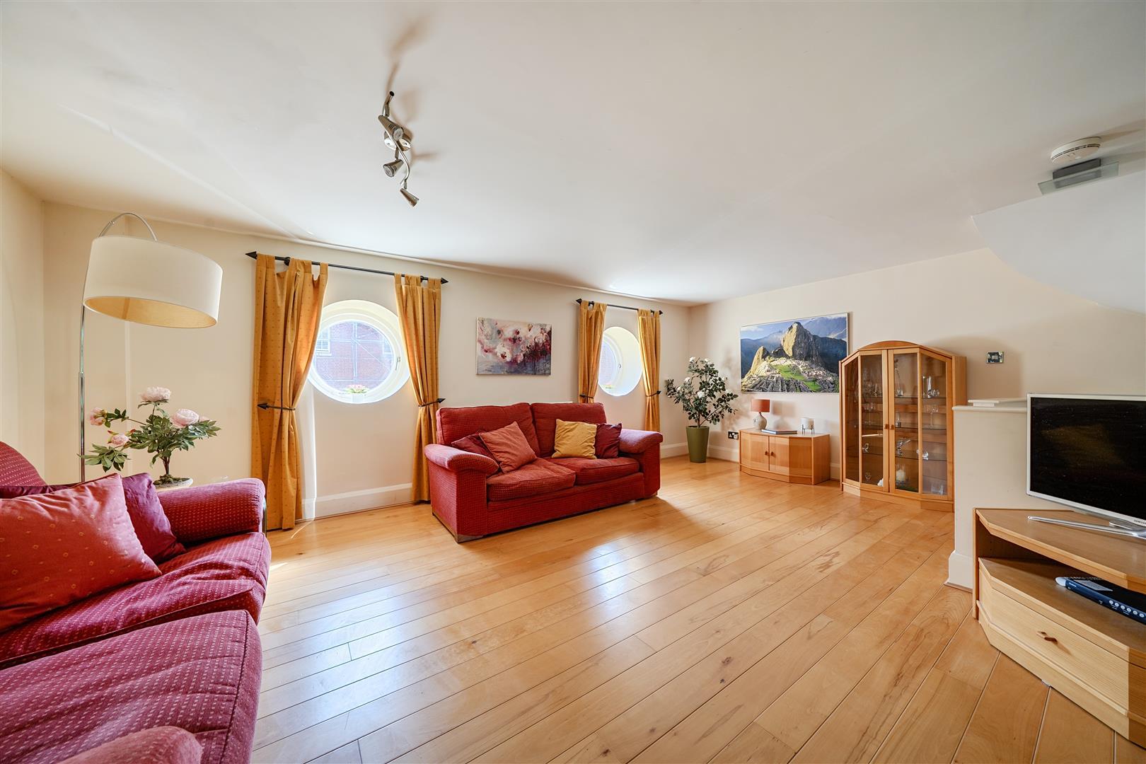 Property Image 7addd7d4-0369-4b2f-b387-c185f28b25ea
