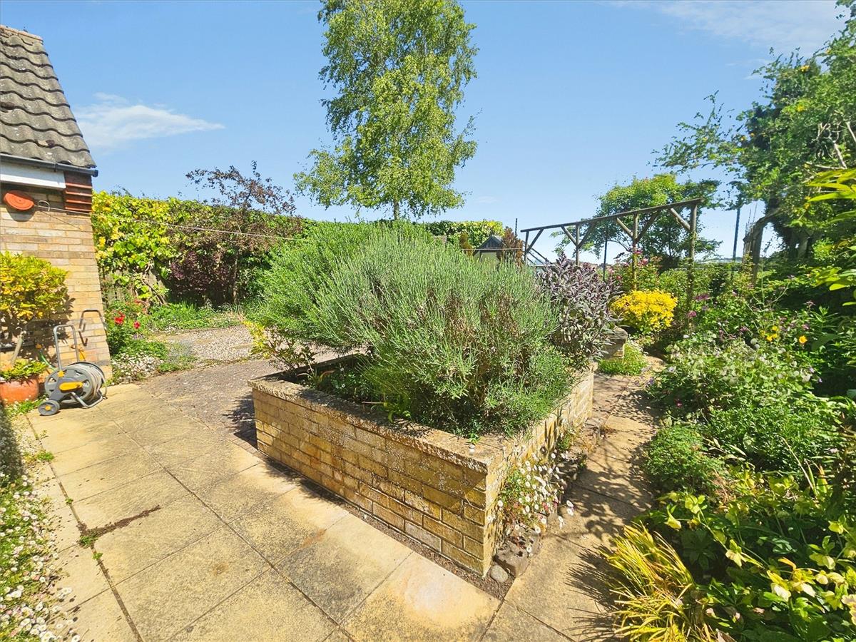 Property Image 7ae12cf6-54f2-4ec3-8668-c34998ea0455