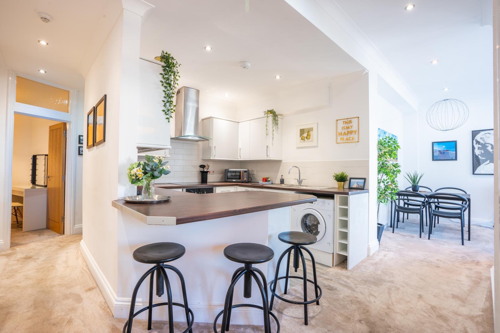 Property Image 7ae8e567-347e-47fa-be67-20dedb53b9eb