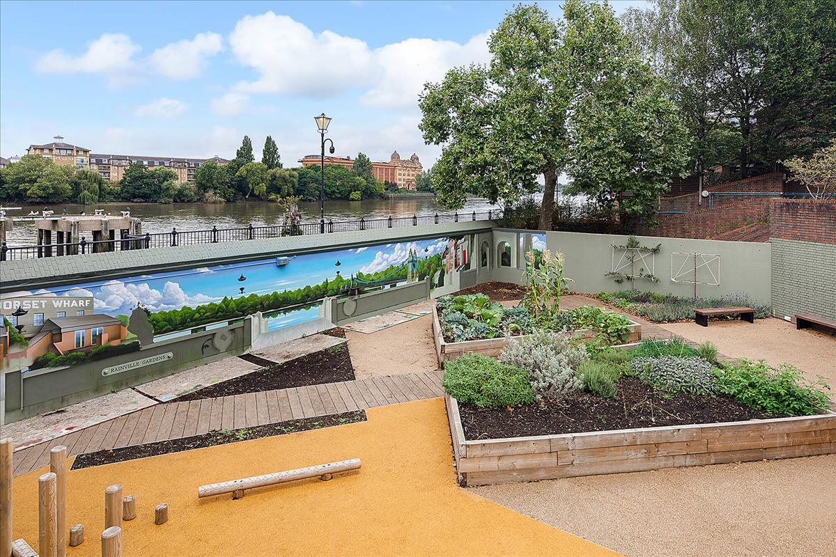 Property Image 7afa3212-81c4-41d0-bfa6-455fd3878ef5