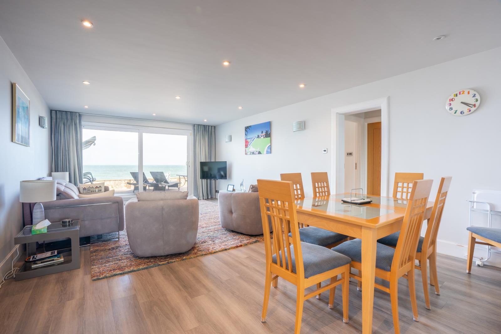 Property Image 7affa383-ddde-44fa-afb9-bd45891b643d