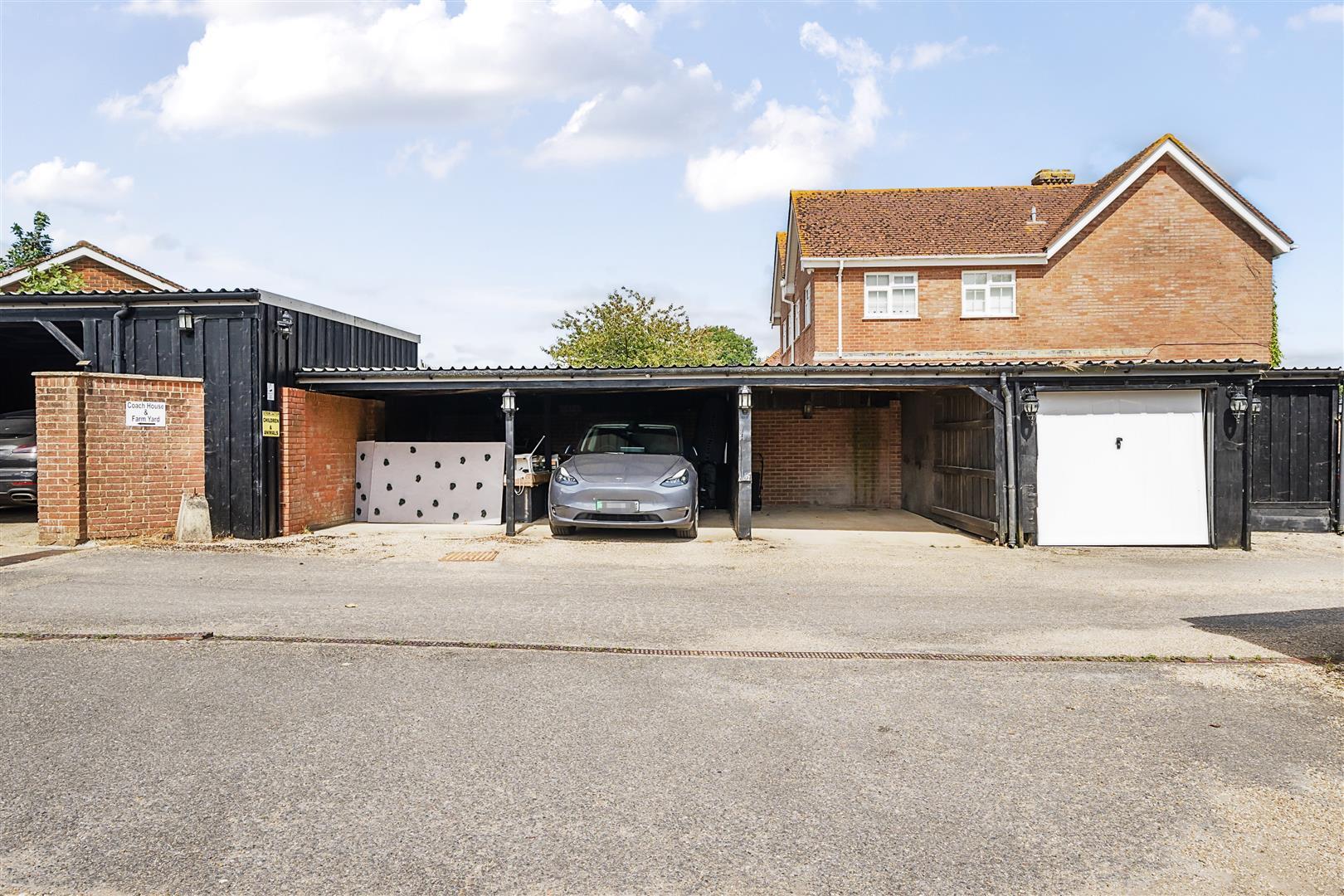 Property Image 7b02b8cf-5b9f-4305-8280-c055dd517fa3