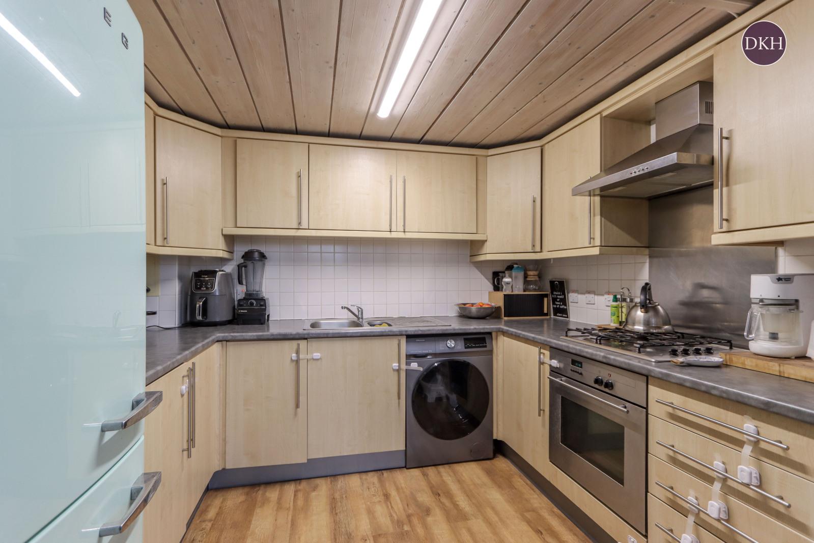 Property Image 7b03b2ac-2af3-4ef3-af07-644118eafaff