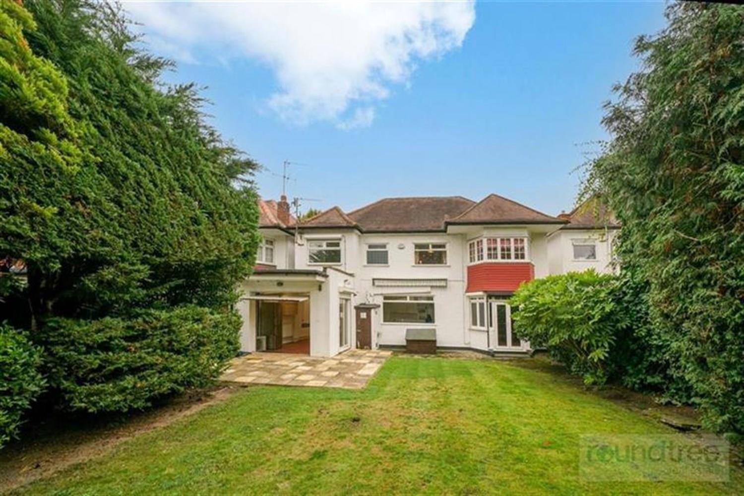 Property Image 7b0f2e5b-b3bc-4ae4-970f-b9ff9183f87a