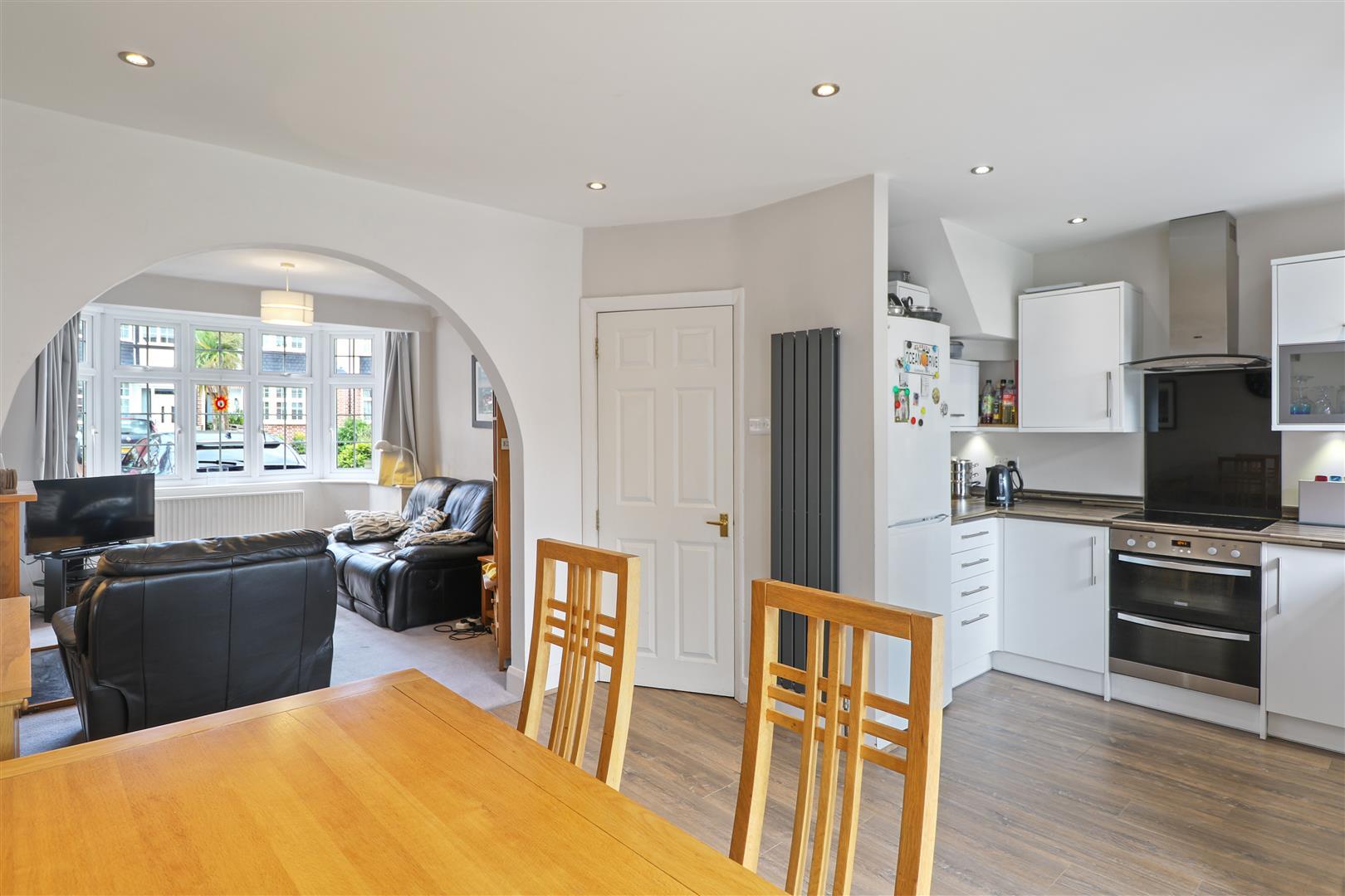 Property Image 7b17ddc4-38e0-46a0-adc1-85791b79b400