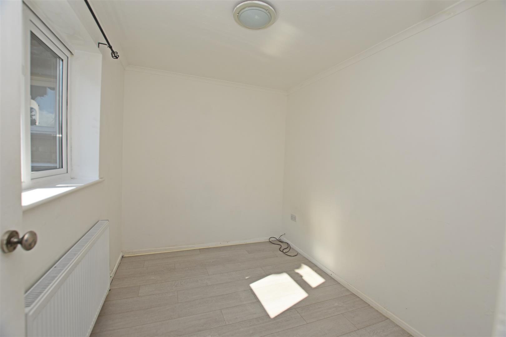 Property Image 7b18216d-4f69-4287-bad8-dd9a14003c46