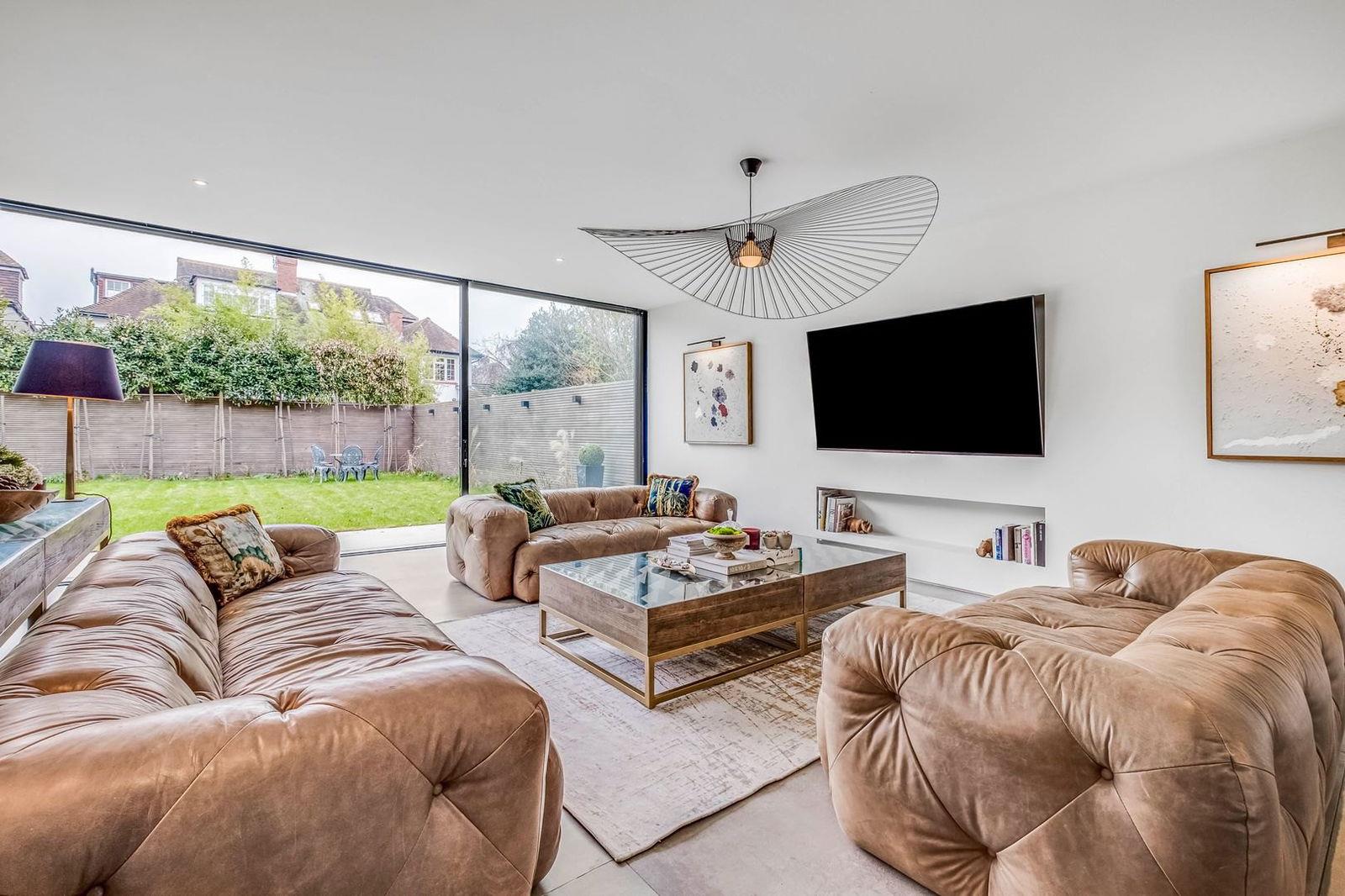 Property Image 7b1c6833-eba5-43a2-984f-d557ff7ac247