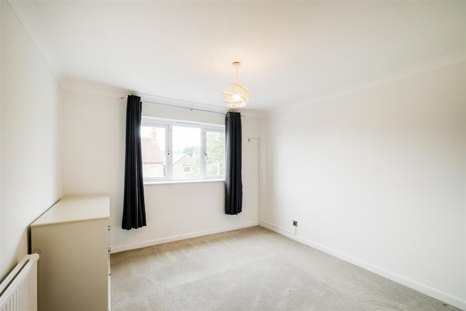 Property Image 7b328d88-caf5-460a-8e15-2533d8a10989