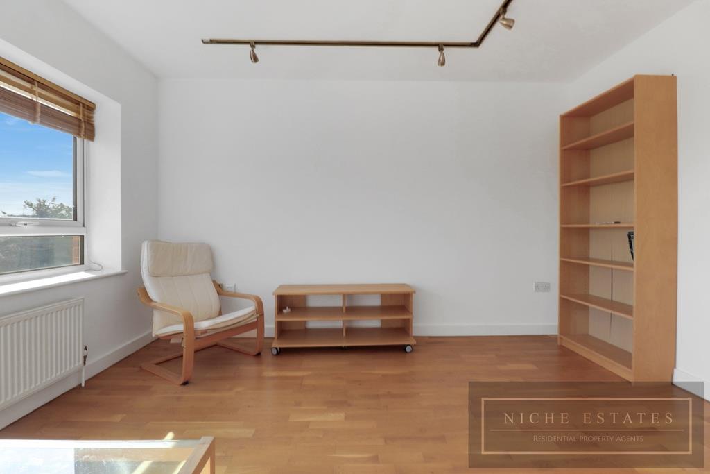 Property Image 7b39edd5-1722-42f8-a1dc-15630c7420a7