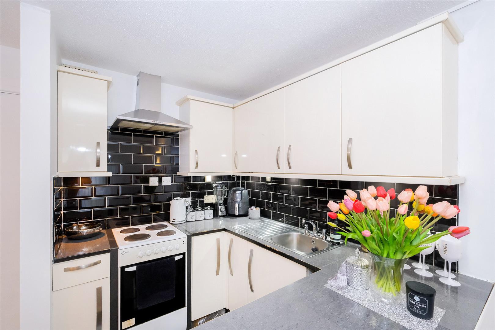 Property Image 7b41fd80-fe07-4898-9b4d-2c98d8763e72