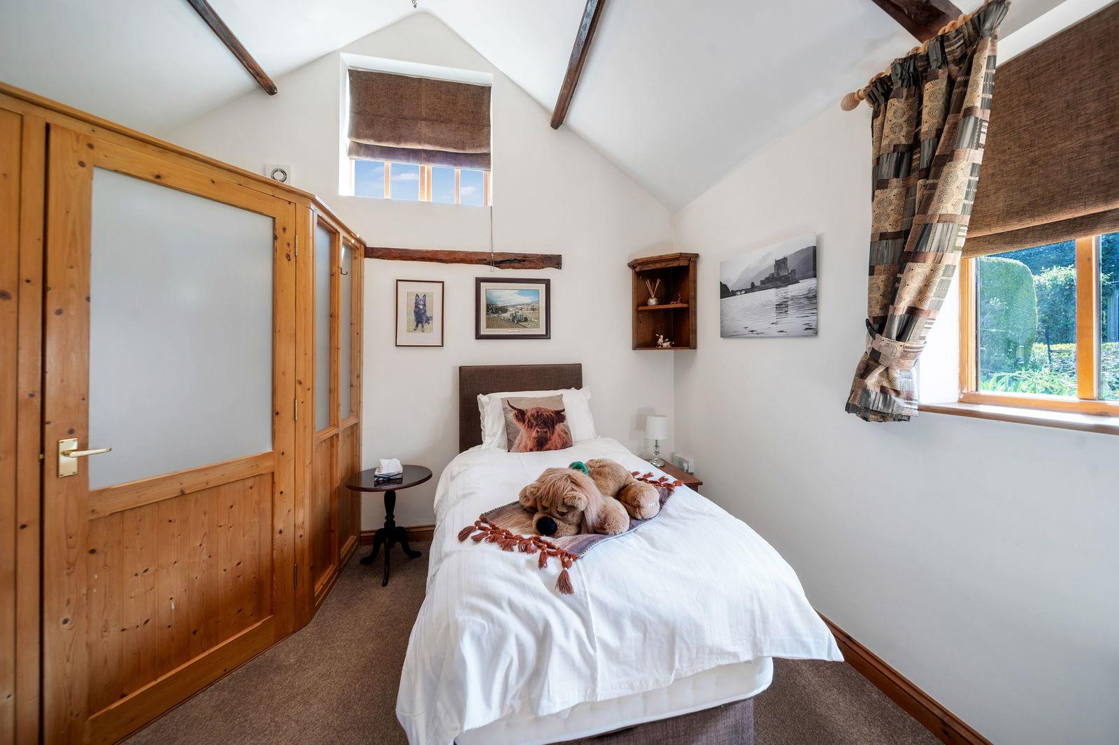 Property Image 7b515f7b-c5ba-4a8f-a2df-dd2cc5ced9b7