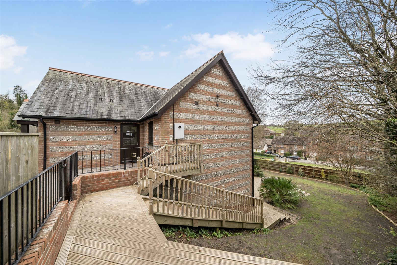 Property Image 7b526463-14f6-438d-b7ee-9715d69eaa5d